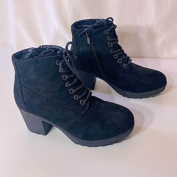 Forever Black Platform Faux Suede String Up Boots - Picture 2 of 8